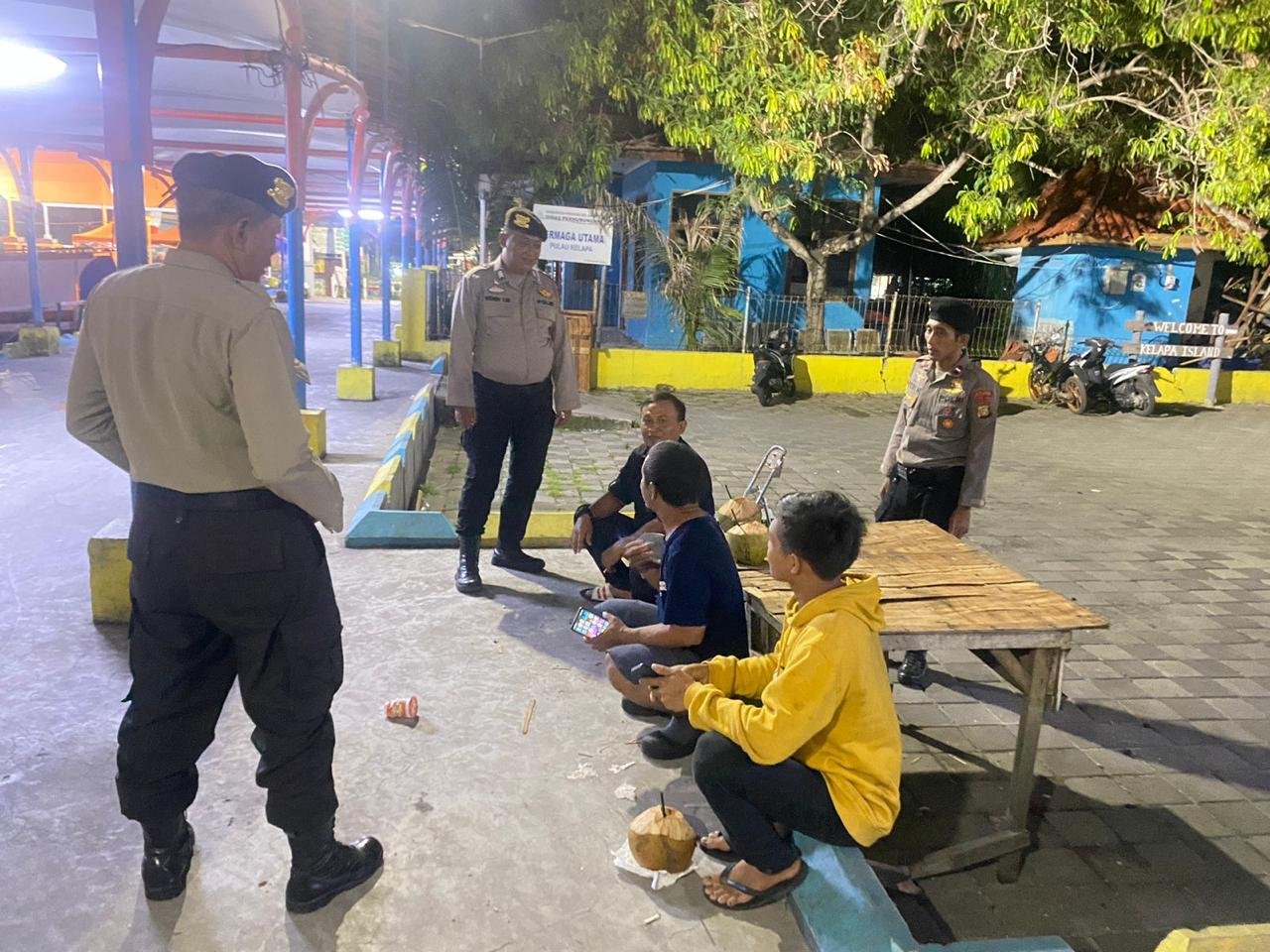 Patroli Malam Ramadhan di Pulau Harapan Gencarkan Giat Cooling System Pasca Pemilu 2024 - TeropongRakyat.co