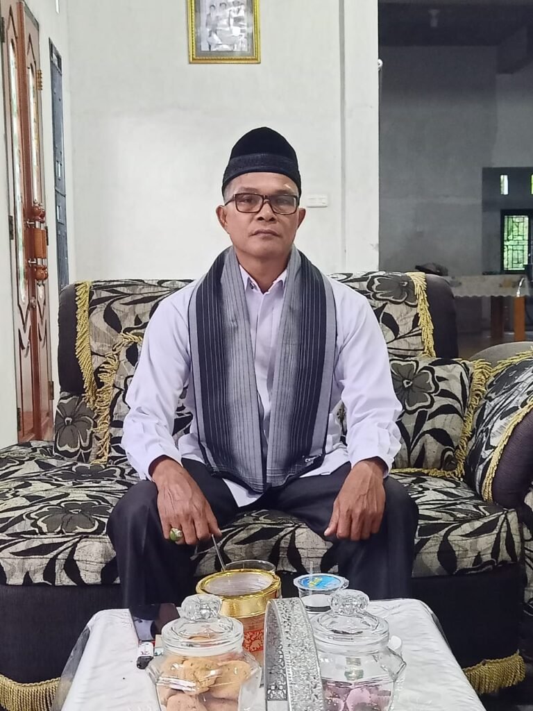 Portal Berita Indonesia dan Dunia Terkini Hari Ini, Update Harian Terbaru, Terlengkap, Tajam, Aktual dan Berimbang. AHMAD NUSIR Dt BANDO RAJO SIAP SEBAGAI KETUA INISIATOR PERKUMPULAN PROFESI PARALEGAL NASIONAL DPD AGAM - Teropong Rakyat