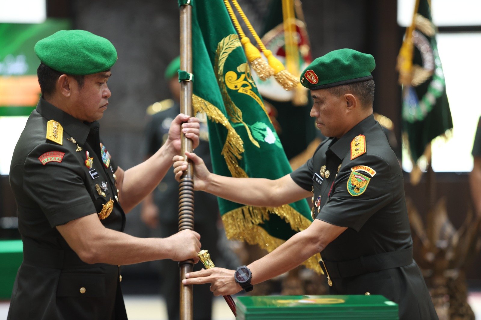 Kasad Terima Penyerahan Jabatan Ka RSPAD dan Pimpin Sertijab 7 Jabatan Strategis TNI AD - Teropong Rakyat