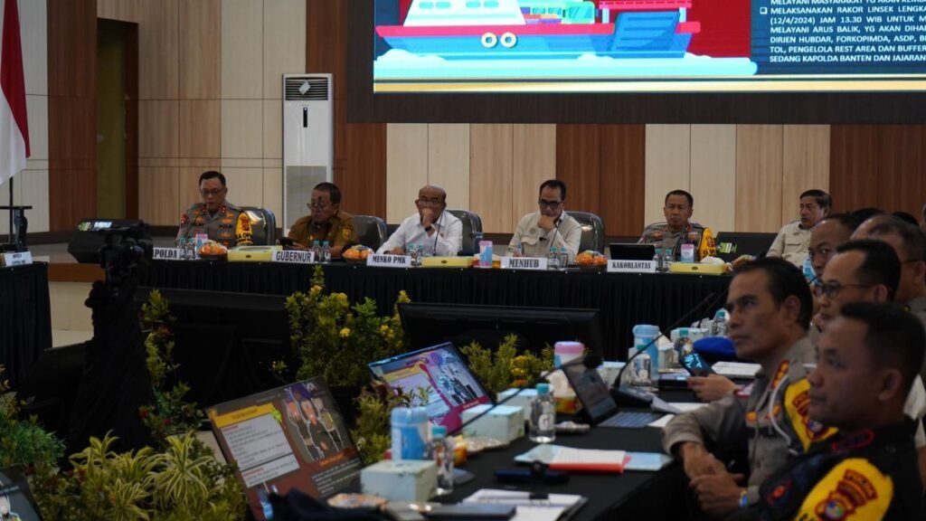 Pemerintah Siapkan Rencana Cadangan Penyeberangan Sumatera-Jawa - Teropong Rakyat