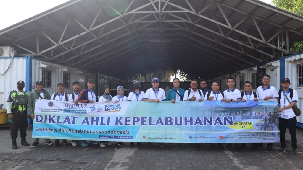 Portal Berita Indonesia dan Dunia Terkini Hari Ini, Update Harian Terbaru, Terlengkap, Tajam, Aktual dan Berimbang. Pendidikan Kepelabuhanan, IPB Lakukan Kunjungan ke KCN - Teropong Rakyat