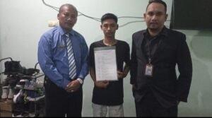 Dua Mobil Tabrakan di Tol Cikampek KM 6B Mengundang Maut - Teropongrakyat.co