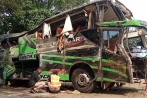 Pembelaan Presiden APSI (Asosiasi Pengemudi Seluruh Indonesia) Terhadap Pengemudi Bus Pariwisata Trans Putera Fajar Jadi Tersangka - TeropongRakyat.co