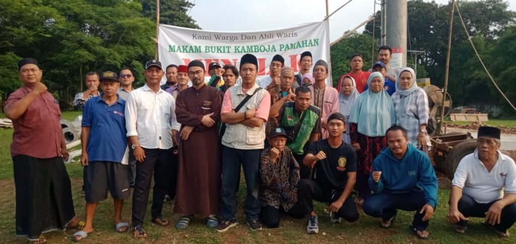 Warga Tolak Pembangunan Tower monopol di TPBU makam pamahan serpong - Teropong Rakyat