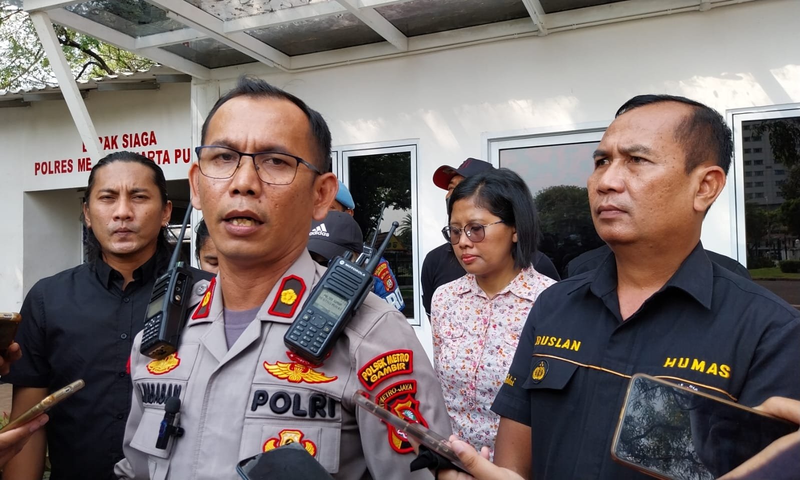 Seorang Wanita Inisial SA Asal Tangsel Terjerat Penyalahgunaan Narkotika dan Psikotropika - Teropongrakyat.co