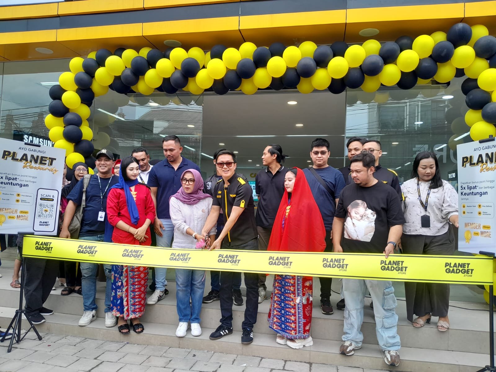 Planet Gadget Buka Peluang Franchise   Potensi Omzet Miliaran Per-Bulan
