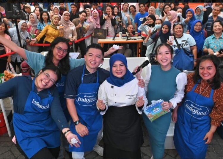 Inovasi Kuliner: Chef Nicky Tirta dan Komunitas Ramaikan Rumah Indofood di Jakarta Fair 2024 - TeropongRakyat.co