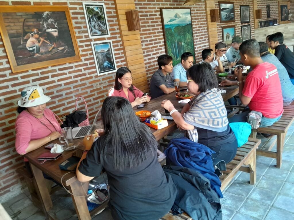 Jatimhariini.co.id Didapuk sebagai Panitia Lokal Sukseskan Rakernas dan API di Lumajang - Teropong Rakyat