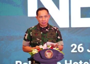 Panglima TNI Hadiri Pembukaan Pameran Lukisan "Bagimu Negeri" di Milad ke-49 MUI - TeropongRakyat.co