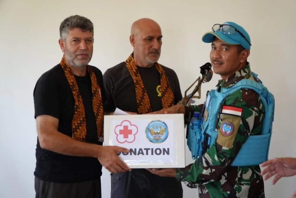 Perkuat Tali Silaturahmi Serta Kerjasama CIMIC Indobatt XXIII-R dengan Civil Defence di Dier Siriane - Teropong Rakyat