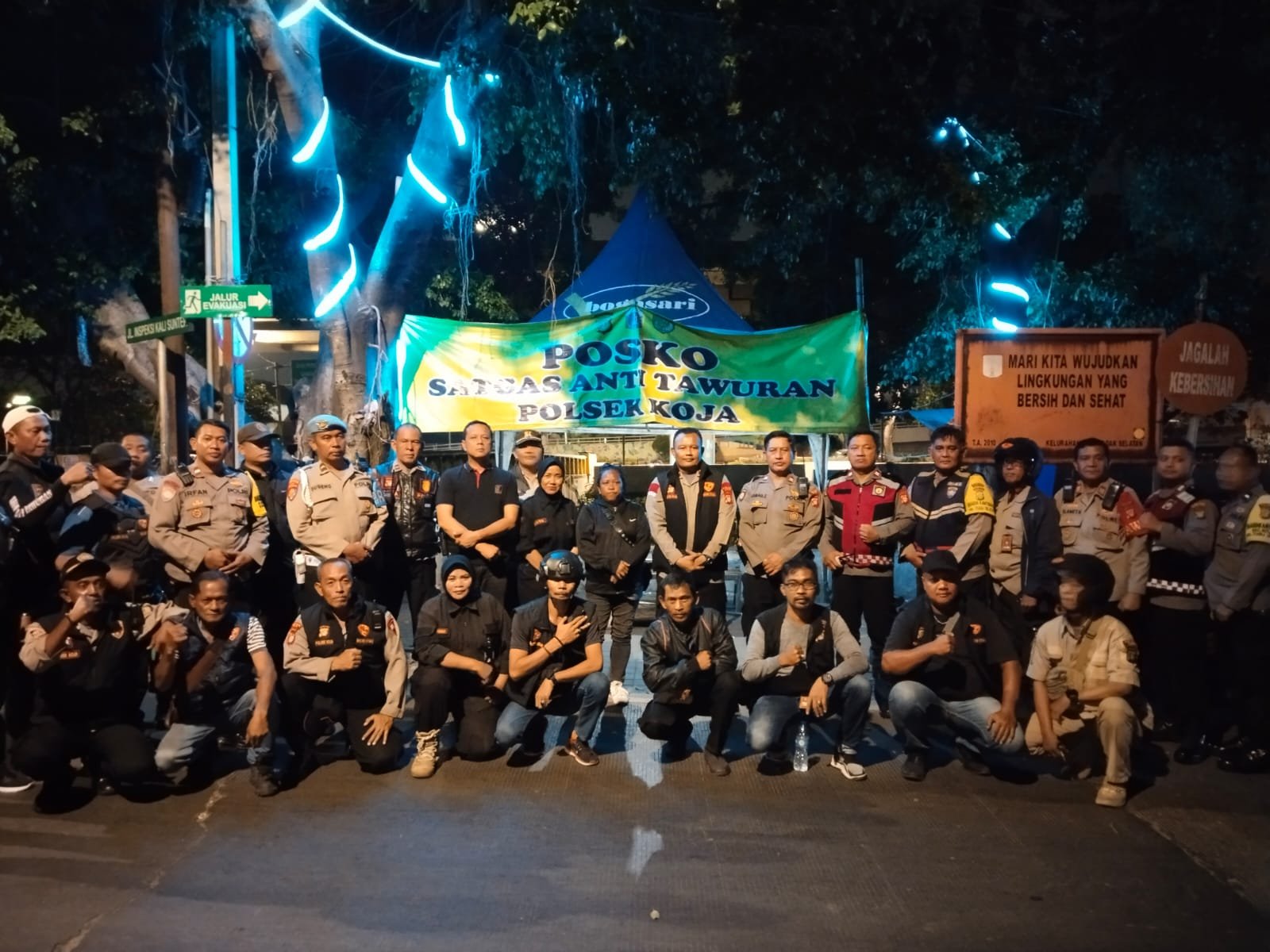Kapolsek Koja Ngopi Kamtibmas di Pos Satkamling RW 01 Kelurahan Lagoa dan Gelar Kegiatan Patroli KRYD di Wilayah Hukum Polsek Koja