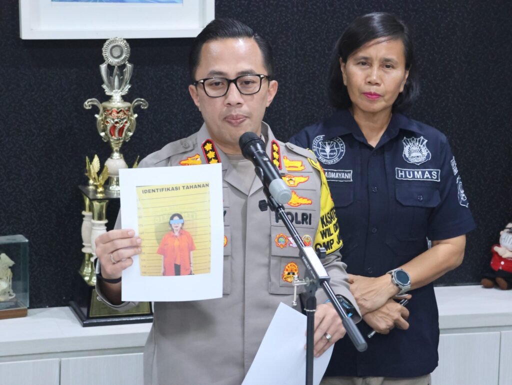 Polisi Tahan Selebgram Atas Dugaan Kasus Penipuan Dan Penggelapan Tas Branded - Teropong Rakyat