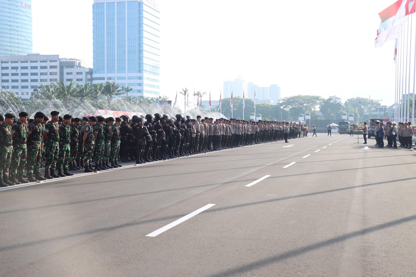 Polisi Kerahkan 2.013 Personel Tanpa Membawa Senjata Api, Amankan Aksi Unjuk Rasa di DPR/MPR RI - Teropongrakyat.co