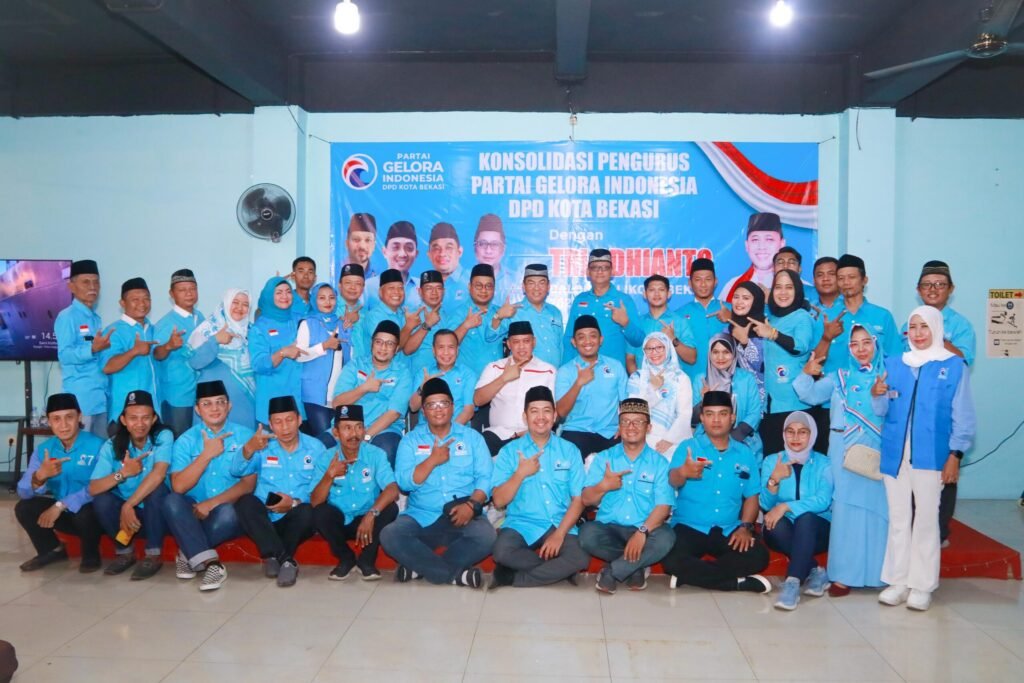 Portal Berita Indonesia dan Dunia Terkini Hari Ini, Update Harian Terbaru, Terlengkap, Tajam, Aktual dan Berimbang. Gelar Konsolidasi, Partai Gelora Kota Bekasi Optimis Memenangkan Tri Adhianto di Pilkada Kota Bekasi 2024 - Teropong Rakyat