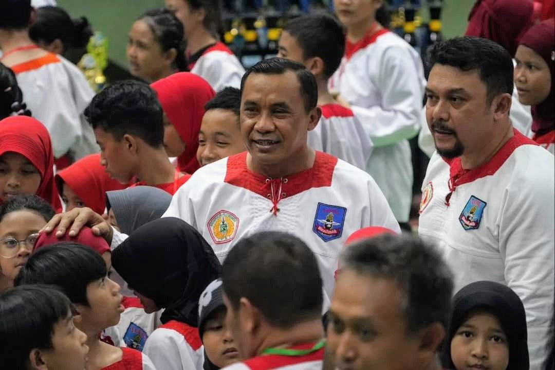 Pangkostrad Buka Kejuaraan Perguruan Pencak Silat Bela Diri Tangan Kosong Merpati Putih DKI Jakarta Open Tahun 2024 - TeropongRakyat.co