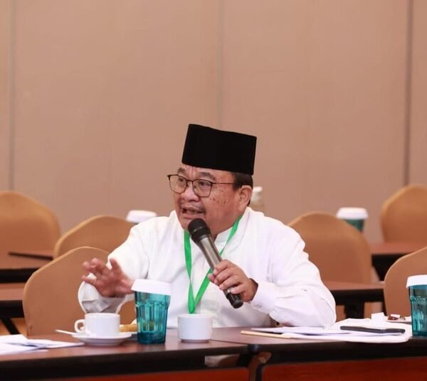 PBNU Imbau Santri Tak Terprovokasi Pembenturan Polri - TeropongRakyat.co