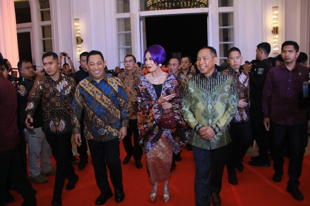 HUT KompasTV, Kapolri: Semoga Semakin Menggelorakan Semangat Persatuan - Teropong Rakyat