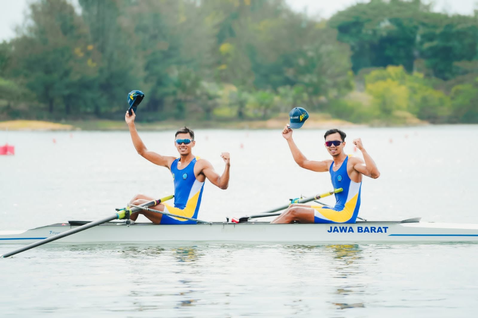 Denri Maulidzar Borong Tiga Emas Lewat Cabor Dayung Rowing di PON XXI Aceh Sumut - Teropongrakyat.co