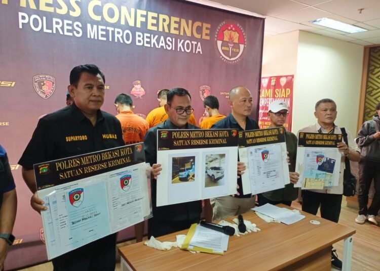 Siasati Pengajuan Kredit Mobil, 3 Pelaku Diamankan Polres Metro Bekasi Kota - TeropongRakyat.co