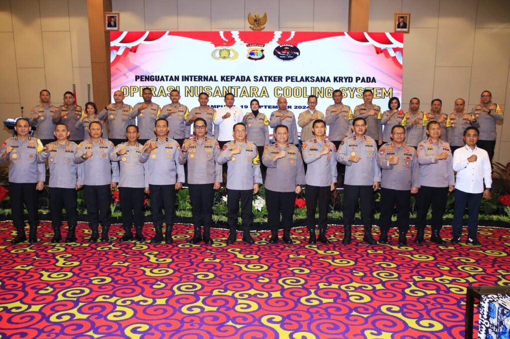Portal Berita Indonesia dan Dunia Terkini Hari Ini, Update Harian Terbaru, Terlengkap, Tajam, Aktual dan Berimbang. NCS Polri Minta Polda Lampung Optimalkan Coolling System Jelang Pilkada - Teropong Rakyat