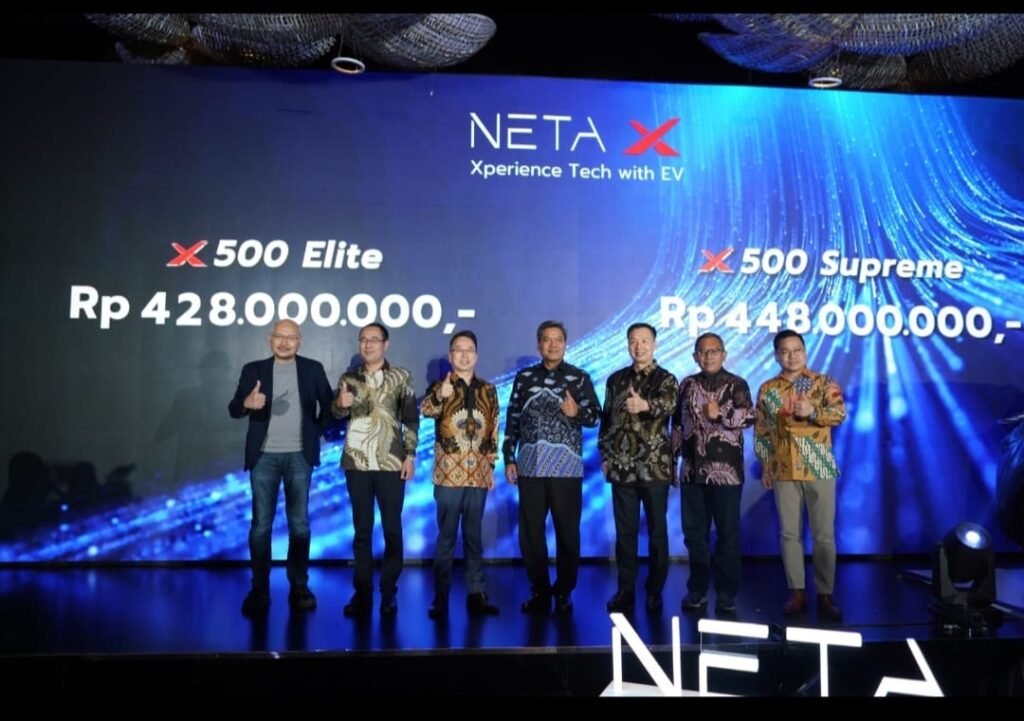 Portal Berita Indonesia dan Dunia Terkini Hari Ini, Update Harian Terbaru, Terlengkap, Tajam, Aktual dan Berimbang. NETA X Meluncur di Indonesia: Medium SUV Listrik Pintar dengan Harga Mulai Rp 428 Juta, Pengiriman Perdana Dimulai - Teropong Rakyat