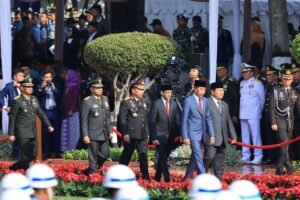 Presiden Jokowi Pimpin Upacara Hari Kesaktian Pancasila di Lubang Buaya, Kapolri Turut Mendampingi - Teropongrakyat.co