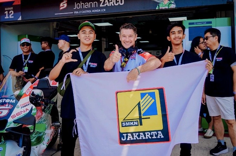 Sertifikat Teknik Castrol Honda LCR MotoGP™ Diberikan Untuk Pelajar SMK Terbaik Di MotoGP Mandalika - Teropongrakyat.co
