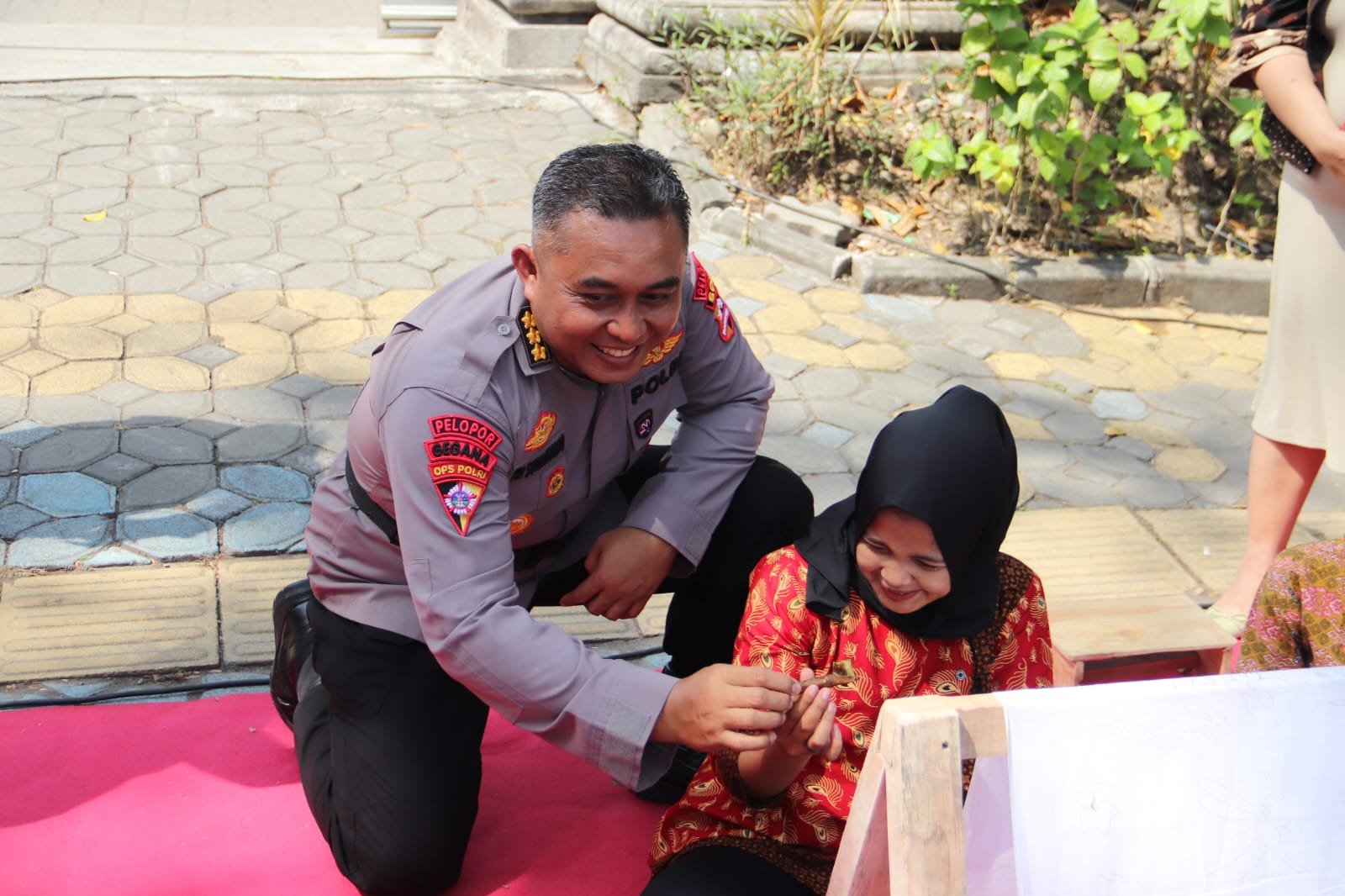 Hari Batik Nasional di Museum Radya Pustaka: Batik Sebagai Identitas dan Simbol Persatuan Bangsa - Teropongrakyat.co