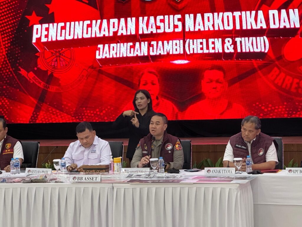 Bareskrim Polri ungkap Jaringan Narkoba Wilayah Jambi H dan DS - Teropong Rakyat