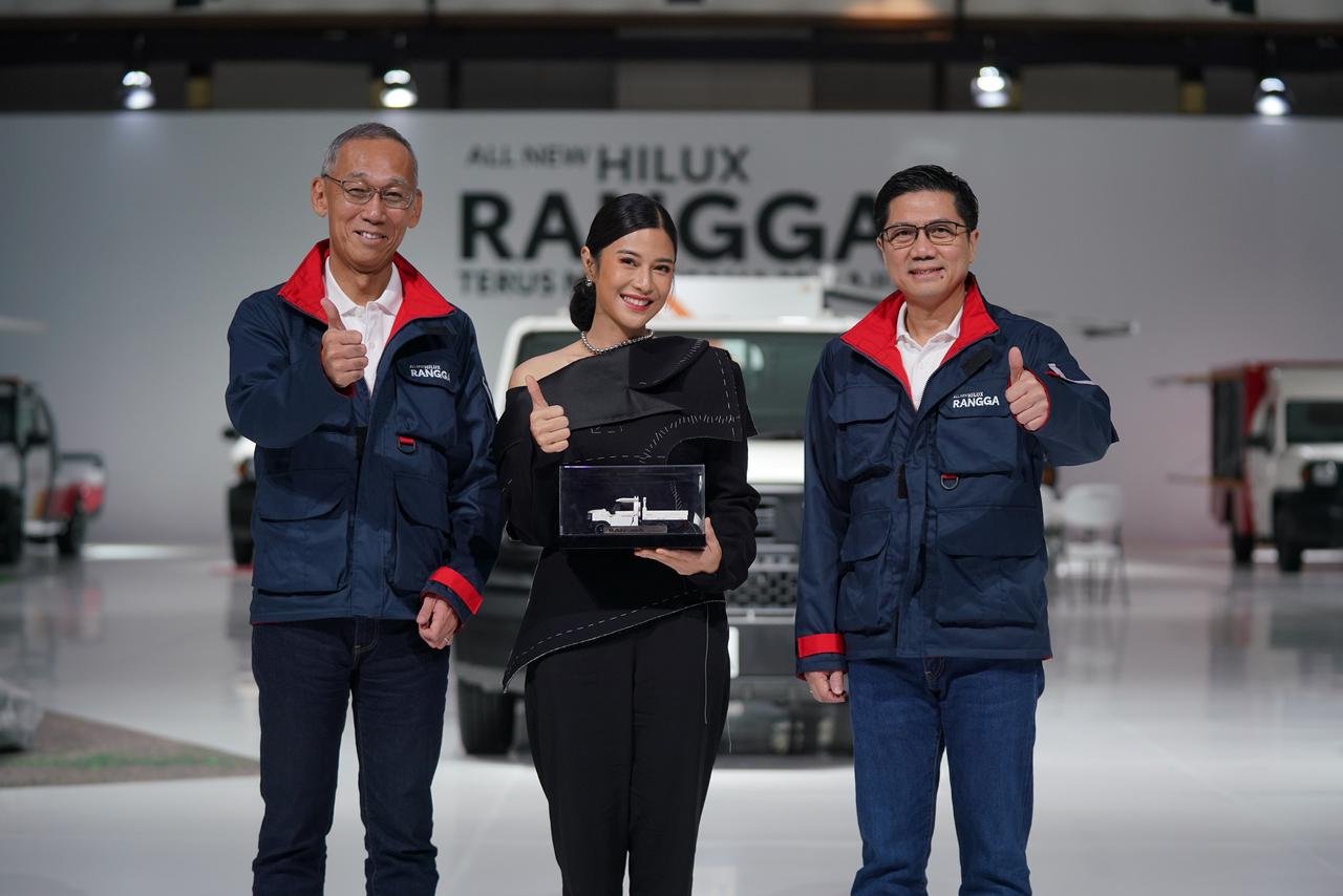 Sah! Toyota Indonesia Resmi Perkenalkan Sekaligus Umumkan Harga Hilux Rangga - Teropongrakyat.co