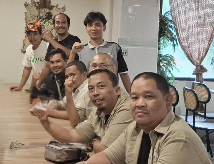 Komite Aksi Nasional Driver Online (KOMANDO) Pastikan Tidak Turun Ke Jalan Pada 20 Oktober 2024 Saat Pelantikan Presiden dan Wapres RI Terpilih - Teropong Rakyat