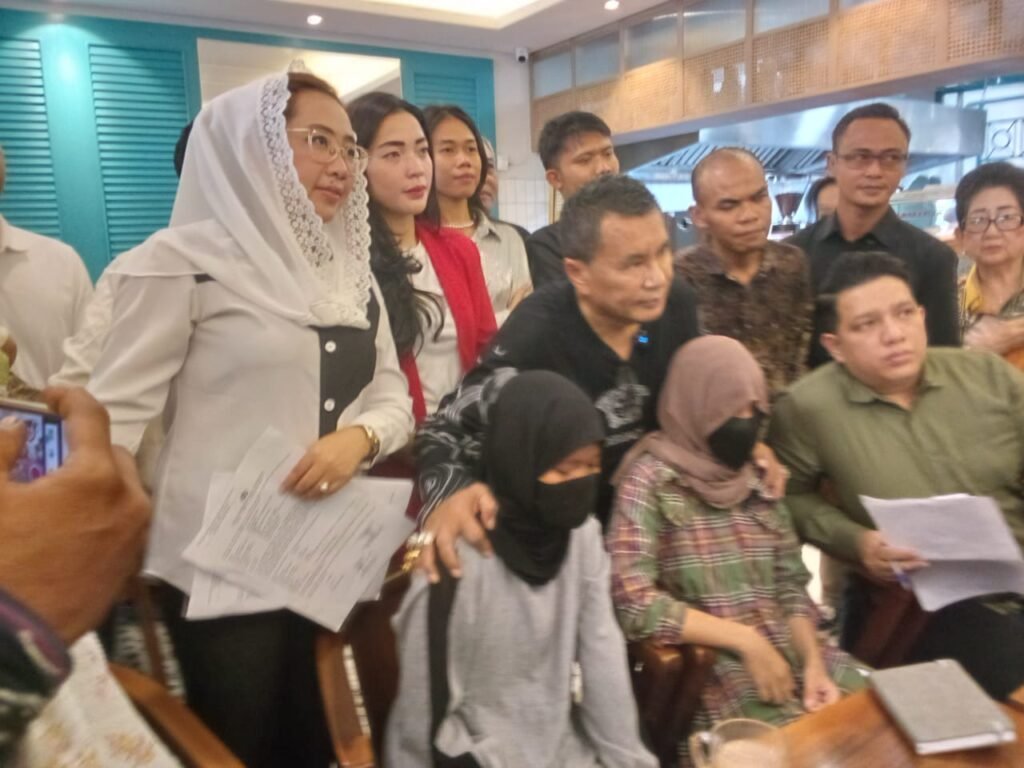 Hotman Paris Geram, Kasus Pemerkosaan 13 Orang di Purworejo Tak Kunjung Terungkap - Teropong Rakyat