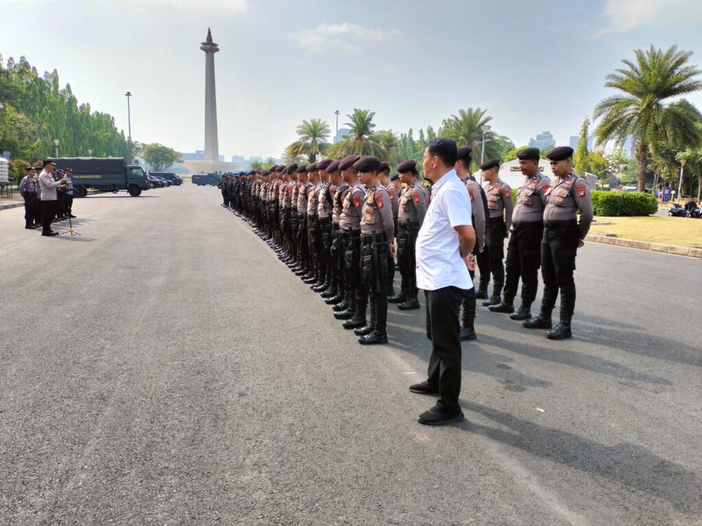 Amankan Kampanye Pilkada DKI Jakarta Hari Ini, Polisi Terjunkan Ratusan Personel - Teropong Rakyat