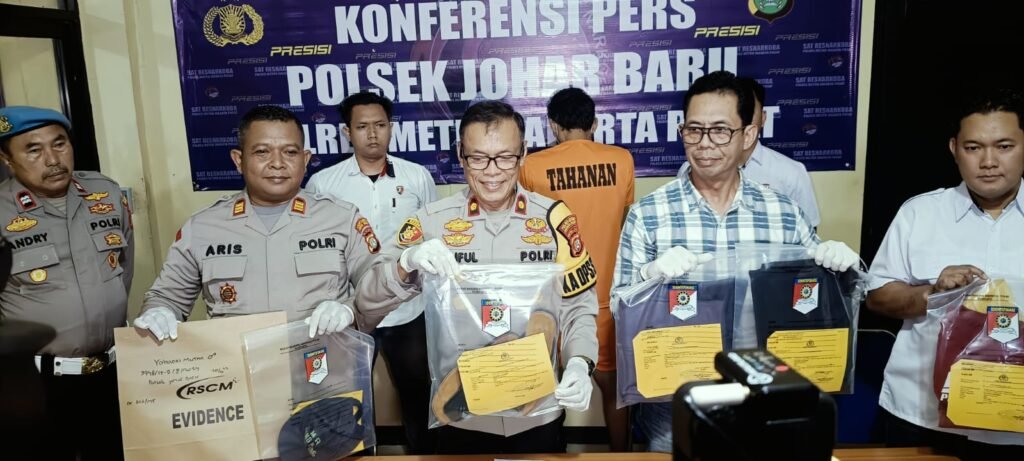 Portal Berita Indonesia dan Dunia Terkini Hari Ini, Update Harian Terbaru, Terlengkap, Tajam, Aktual dan Berimbang. Penganiayaan Akibat Sampah Berujung Maut di Johar Baru, Lansia 70 Tahun Tewas, Tersangka Ditangkap - Teropong Rakyat