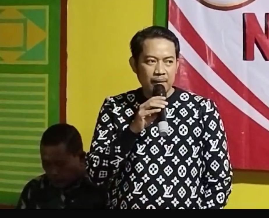 Portal Berita Indonesia dan Dunia Terkini Hari Ini, Update Harian Terbaru, Terlengkap, Tajam, Aktual dan Berimbang. Penasehat PWI Pokja Jakbar Berpesan Agar Media Sajikan Berita Berimbang terkait Pilkada 2024 - Teropong Rakyat