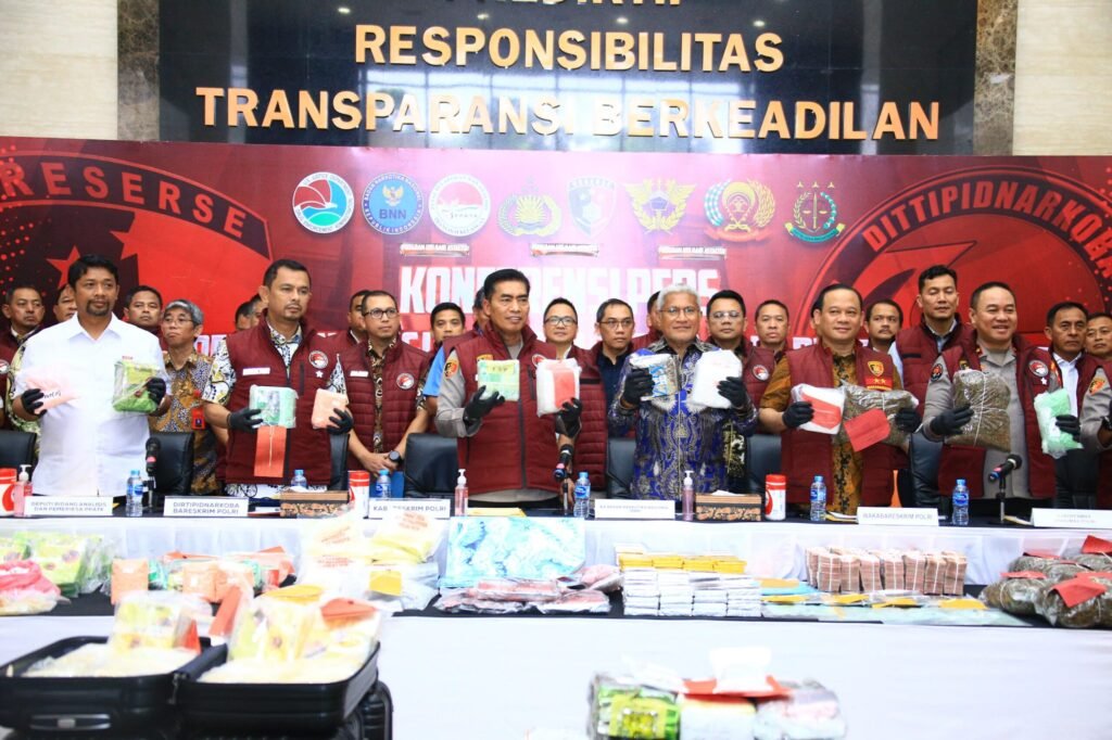 Dukung Asta Cita Prabowo-Gibran, Polri Sita Berton-ton Narkoba - Teropong Rakyat