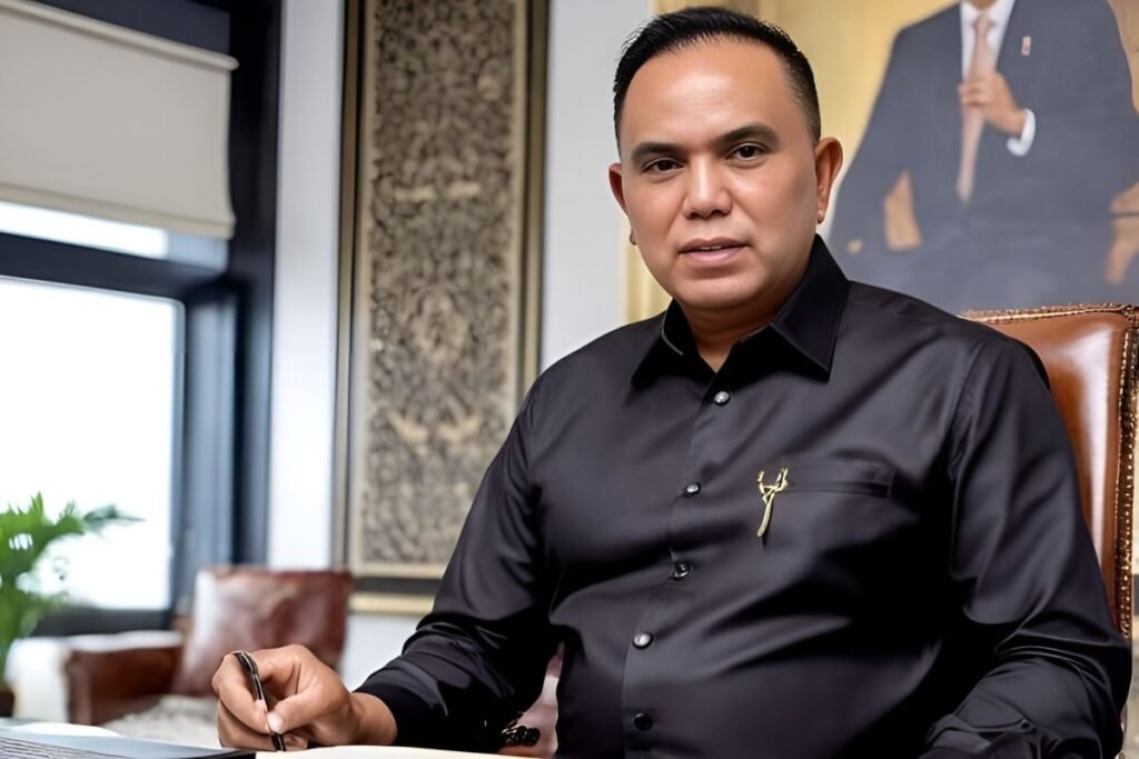Portal Berita Indonesia dan Dunia Terkini Hari Ini, Update Harian Terbaru, Terlengkap, Tajam, Aktual dan Berimbang. Haidar Alwi Care Terpanggil Tangisan Masyarakat Register 44 Way Kanan Lampung - Teropong Rakyat