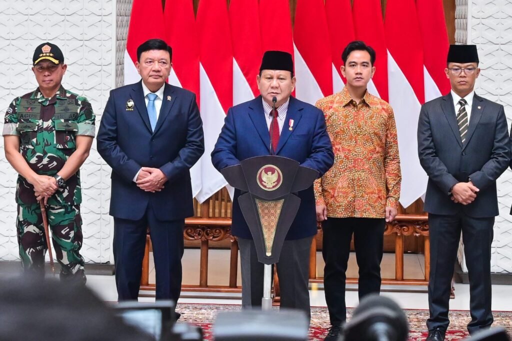 Panglima TNI Antar Presiden Prabowo Dalam Kunjungan Luar Negeri Perdana - Teropong Rakyat