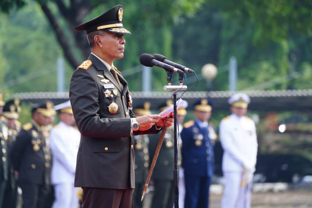 Mabes TNI Gelar Upacara Peringatan Hari Pahlawan Tahun 2024 : Teladani Pahlawanmu, Cintai Negerimu - Teropong Rakyat