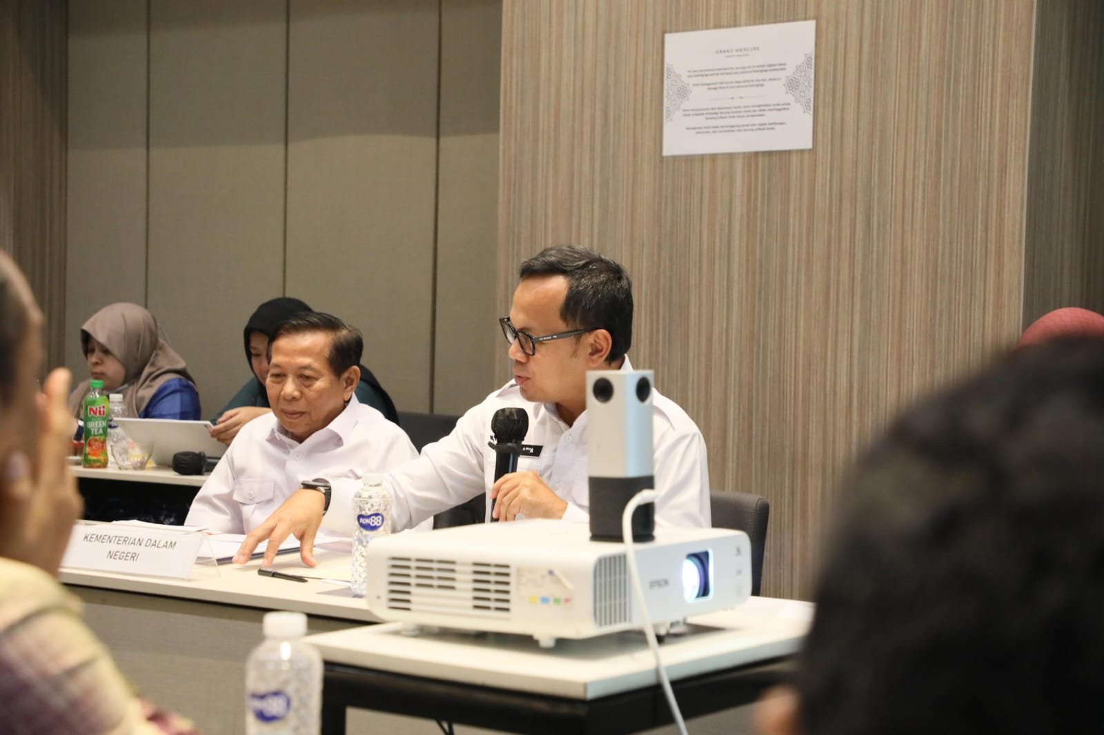 Wamendagri Bima Arya Tegaskan Komitmen Kemendagri Jaga Keterbukaan Informasi Publik