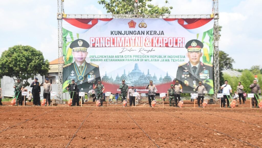 Dukung Asta Cita Presiden RI, Panglima TNI Tinjau Program Ketahanan Pangan Kodam IV/ Diponegoro - Teropong Rakyat