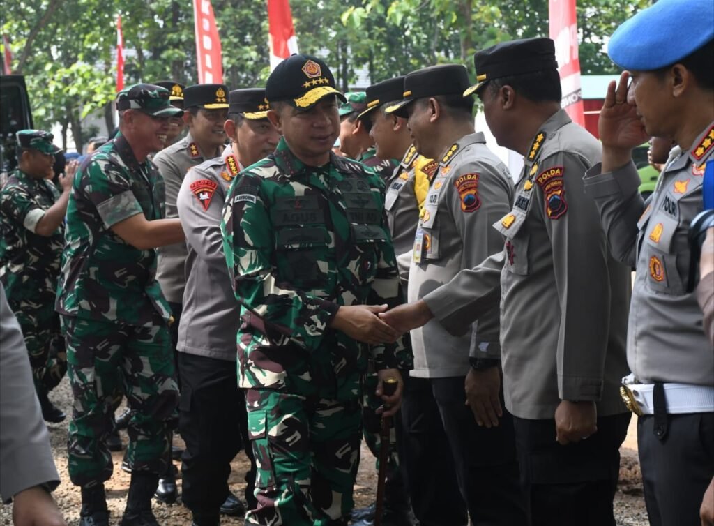 Dukung Asta Cita Presiden RI, Panglima TNI Tinjau Program Ketahanan Pangan Kodam IV/ Diponegoro - Teropong Rakyat