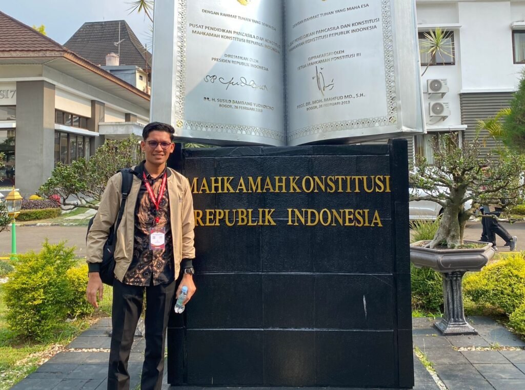 Portal Berita Indonesia dan Dunia Terkini Hari Ini, Update Harian Terbaru, Terlengkap, Tajam, Aktual dan Berimbang. Status Pengunduran Diri H. Fathani Masih Menggantung, Pelapor: Masih Status Quo - Teropong Rakyat