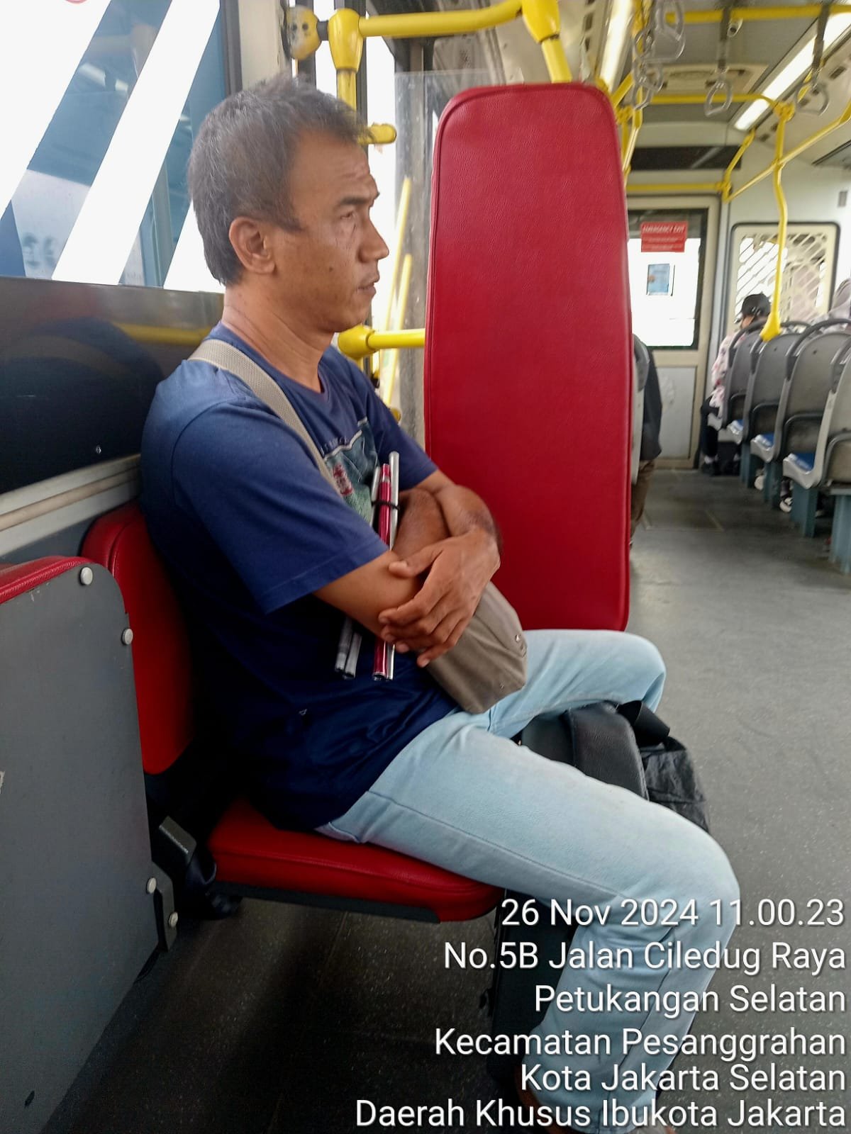 Freddy, Tunanetra Pejuang Keluarga yang Tetap Tegar di Tengah Kesulitan
