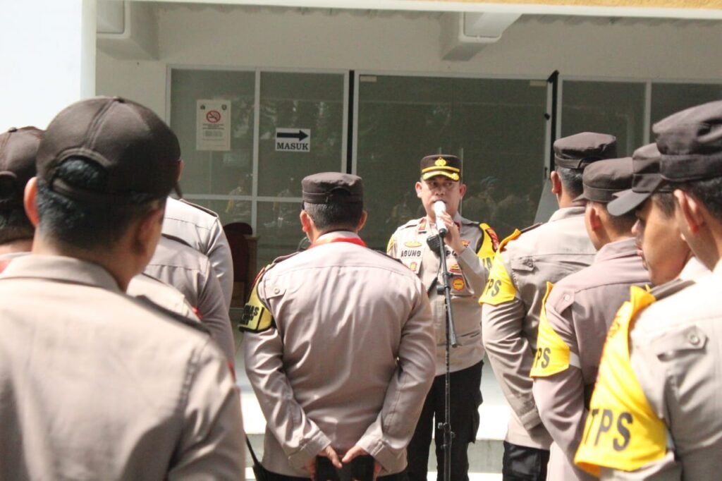Usai Pelaksanaan Pengamanan Pilkada 2024,Kapolsek Kemayoran Pimpin Apel Konsolidasi - Teropong Rakyat