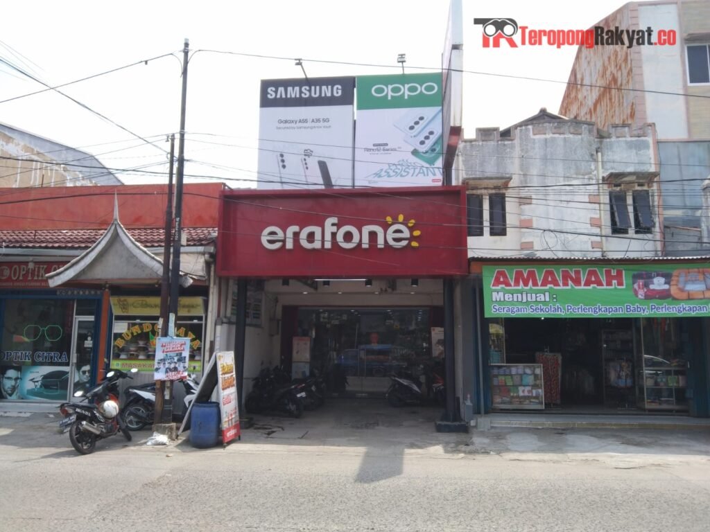 Portal Berita Indonesia dan Dunia Terkini Hari Ini, Update Harian Terbaru, Terlengkap, Tajam, Aktual dan Berimbang. Erafone Pondok Ungu Permai Tersedia Hp Tecno Pova 6: Smartphone Spek Tinggi Harga Terjangkau? - Teropong Rakyat