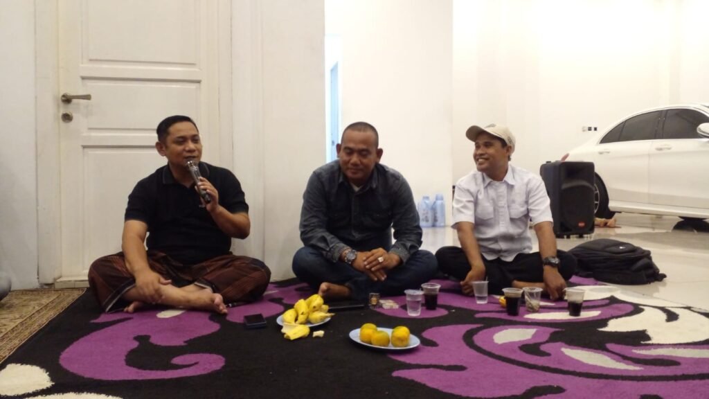 Relawan Pamor Jaya dan Padepokan Perisai Bekasi Dukung Wakil Bupati Terpilih, Titip Harapan untuk Muaragembong - Teropong Rakyat