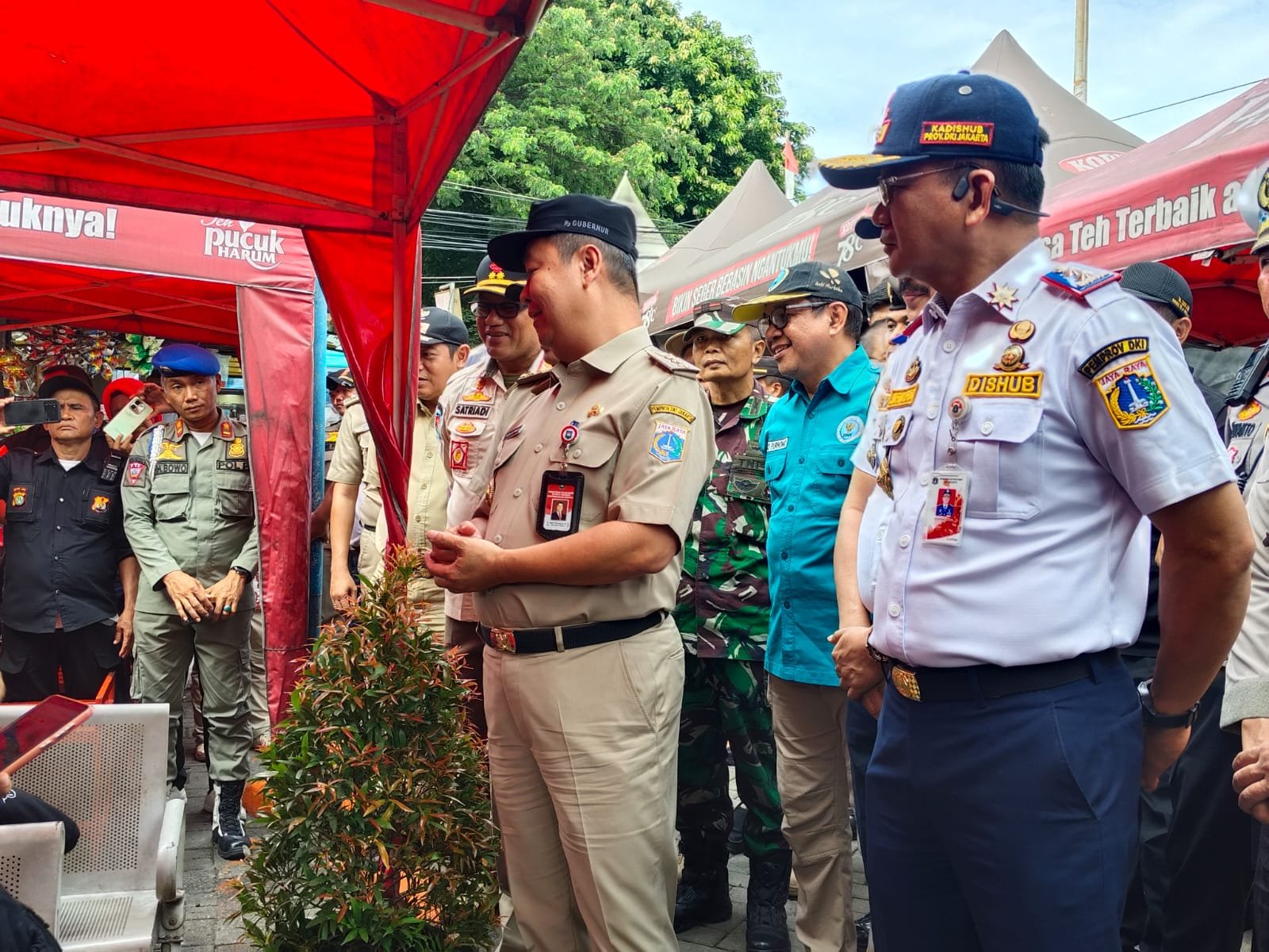 PJ Gubernur DKI Jakarta Teguh Setyabudi Pastikan Perjalanan Mudik Libur Nataru di Terminal Kalideres Berjalan Lancar - Teropongrakyat.co