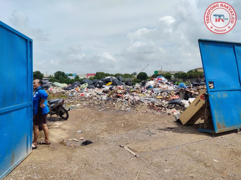 Tempat pembuangan sampah ilegal