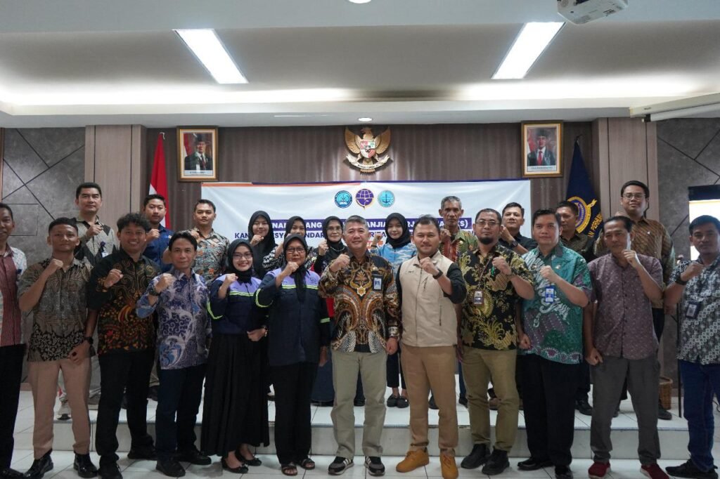 Tingkatkan Kualitas SDM di Sektor Transportasi Laut, KSOP Cirebon Kerjasama Dengan 2 SMK - Teropong Rakyat